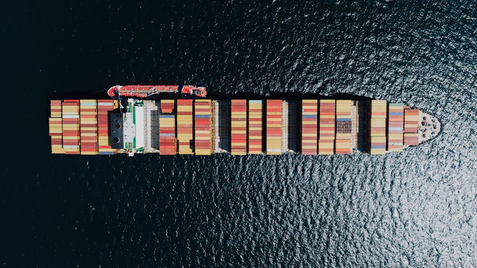 Navigating Challenges in Global Supply Chains